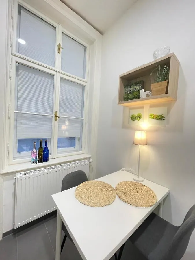 St Stephen'S Apartment Vienna